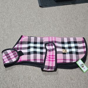 New! Chilly Dog Pink Plaid Blanket Coat Size Large